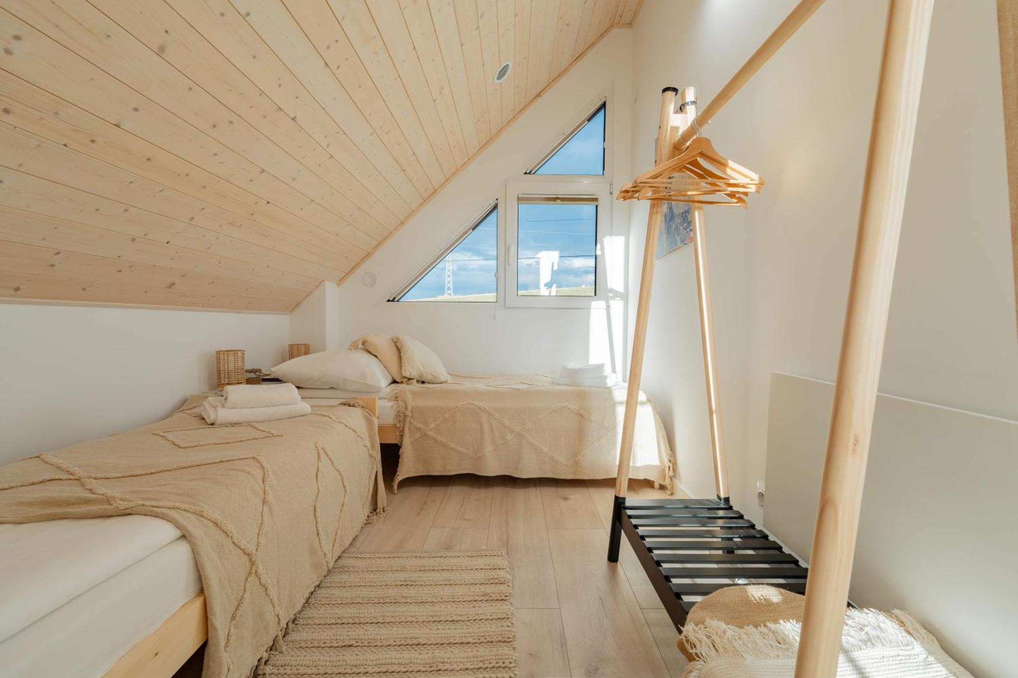 Beskid Sielski - Klimatyczne Domki W Lipowej Z Widokiem Na Gory I Sauna - Dream Apart Zywiec Exterior photo